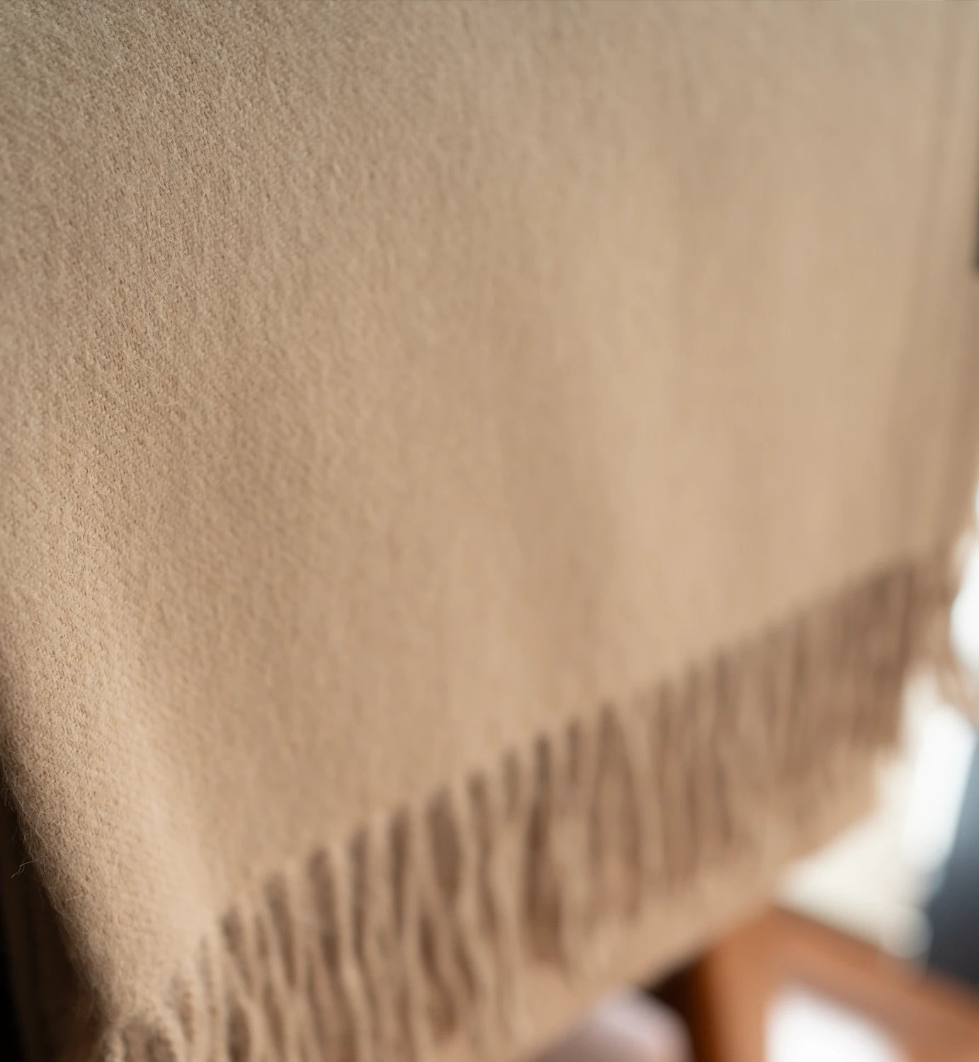 BABY ALPACA BLANKET / LATTE BEIGE