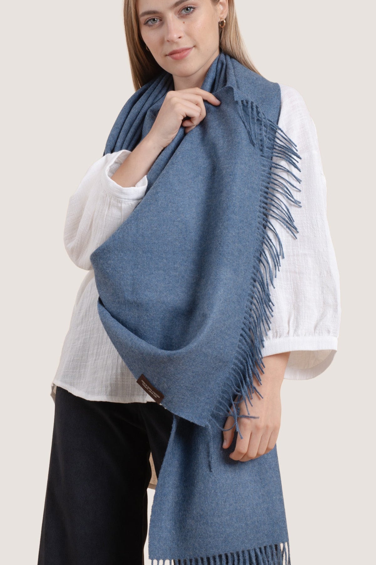 alpaca shawl color blue made in peru sold in. the uk
