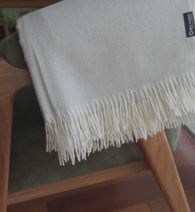 alpaca baige blanket 