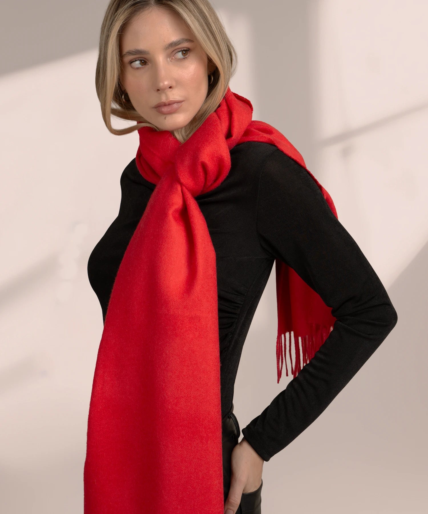 BABY ALPACA SHAWL - RED